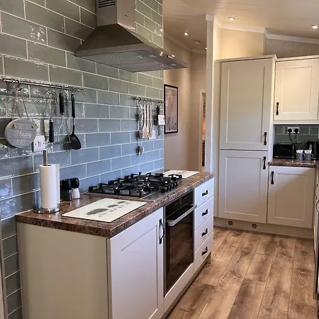 Hollicarrs - Kingfisher 3* Acomb (North Yorkshire)