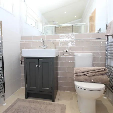 Hotel Hollicarrs - Kingfisher 3*