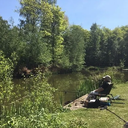 Hollicarrs - Kingfisher 3* Acomb (North Yorkshire)