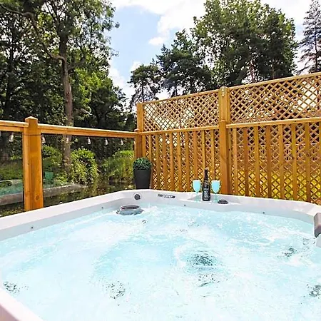Hotel Hollicarrs - Kingfisher Acomb (North Yorkshire)